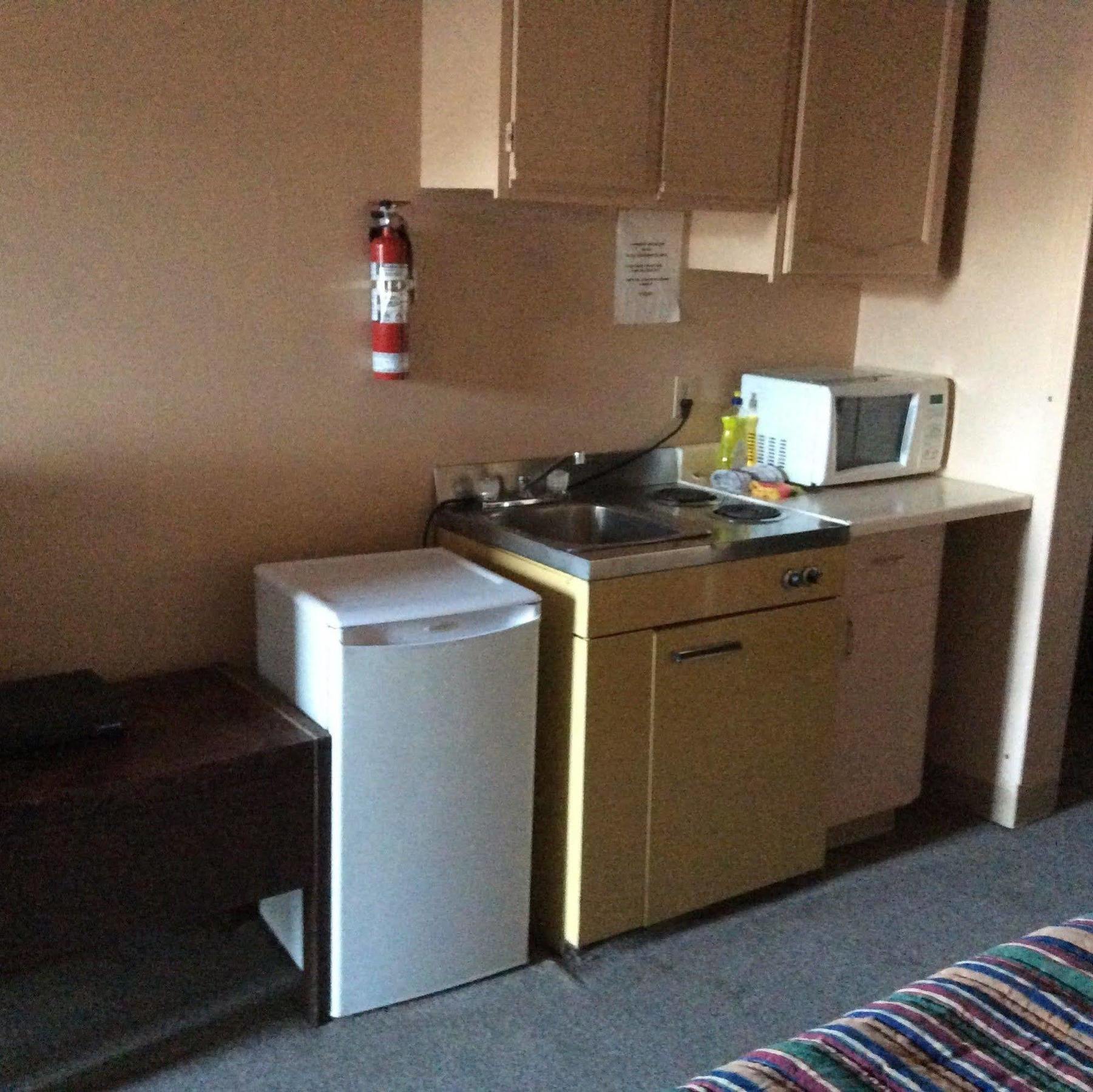 Parkwood Motor Inn Sundre Extérieur photo
